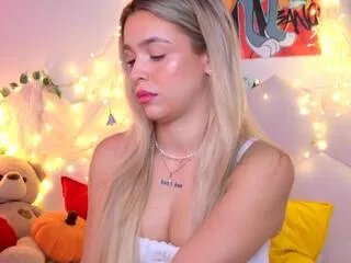 Private maci_reynolds on Flirt4Free