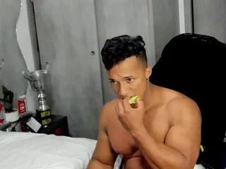 Offline mat_strong on Flirt4Free