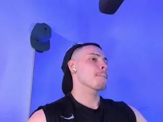 Offline maxwell_dupont on Flirt4Free