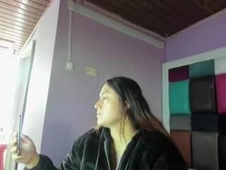 Freechat mia_harvey on Flirt4Free