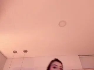 Offline mia_klein on Flirt4Free