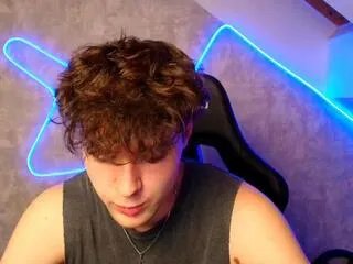 Offline nikk_carville on Flirt4Free