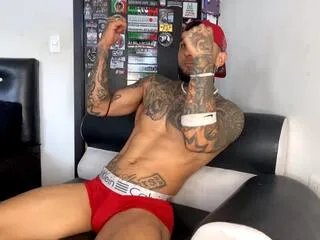 Freechat oliver_terry on Flirt4Free
