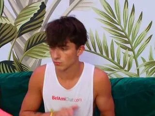 Freechat pierce_bailey on Flirt4Free