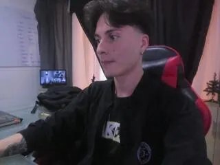 Offline ryan_rousse on Flirt4Free