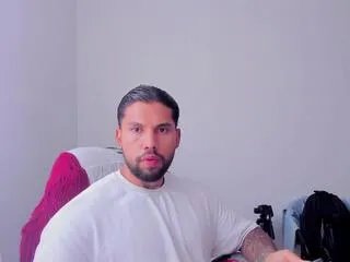 Offline sebastian_gaizor on Flirt4Free