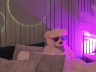 Private susan_kiut on Flirt4Free