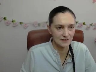 taya_finch on Flirt4Free 