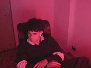 Offline tony_hoffa on Flirt4Free