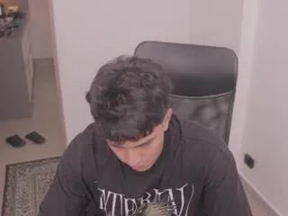 Offline tony_hoffa on Flirt4Free