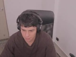 Offline tony_hoffa on Flirt4Free