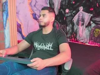 Private tyler_price on Flirt4Free