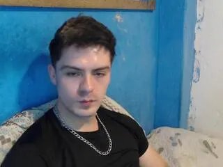 Offline will_grey on Flirt4Free