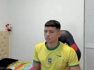 Freechat yei_sant on Flirt4Free