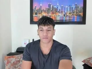 Offline yoxi_martinez on Flirt4Free