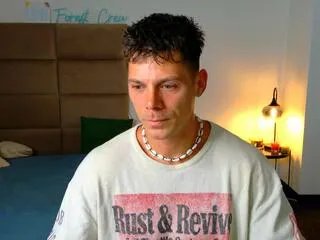 Offline zeb_madison on Flirt4Free