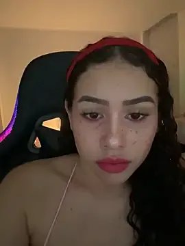 Freechat 18_salo on StripChat