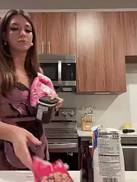 Freechat 19whitebunny on StripChat