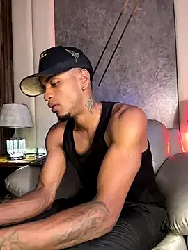 Freechat AaronCruz_ on StripChat