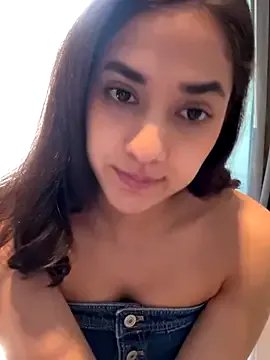 Freechat amcutefatima on StripChat