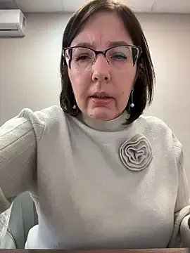 Freechat B_Bonya_m on StripChat