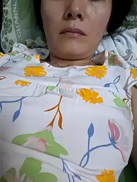 Freechat Baby-sexytits18 on StripChat