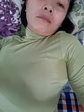 Freechat Baby-sexytits18 on StripChat