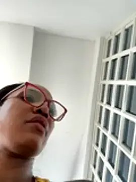 Freechat Bustykeyla on StripChat