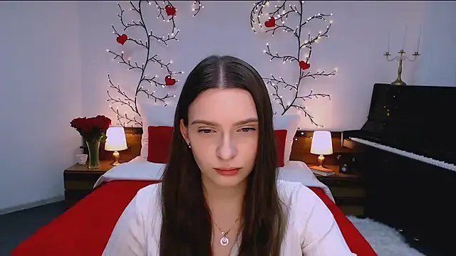 Freechat charming_berry on StripChat