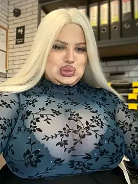 Freechat Eliaden on StripChat