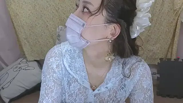 Group Ema_japanese on StripChat