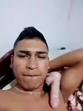 Freechat Emiliano_Reyes on StripChat