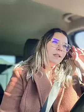 Freechat EmyLana on StripChat