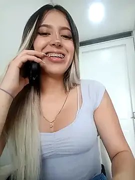 Private eva-2023 on StripChat