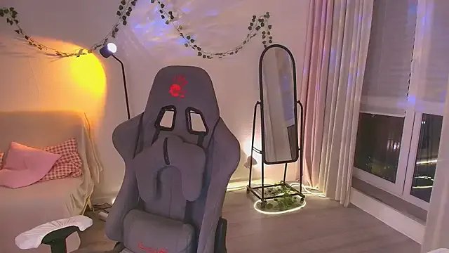 Freechat Eva_Davi on StripChat