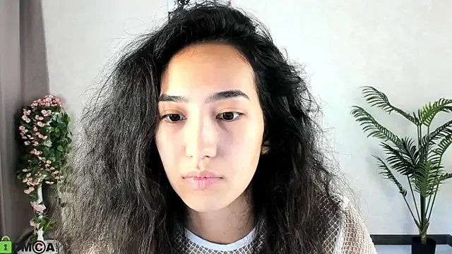 Freechat FlirtyAura on StripChat