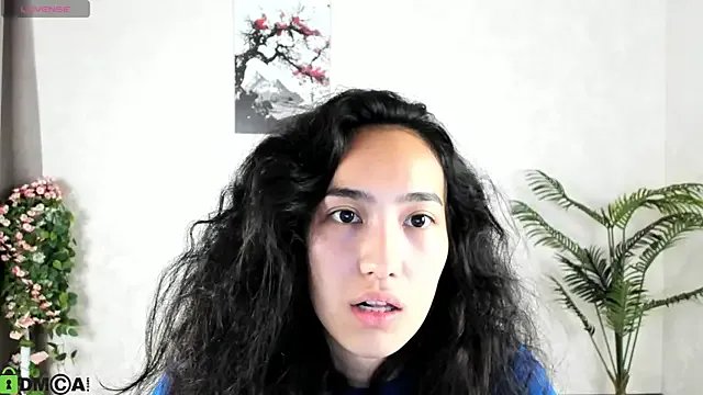 Freechat FlirtyAura on StripChat