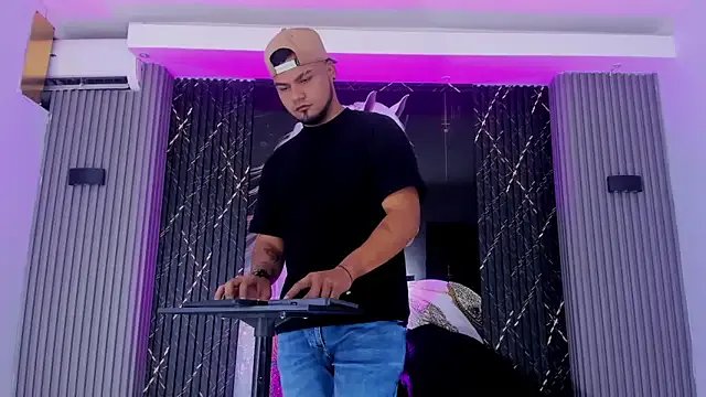 Private handsome_boys22 on StripChat