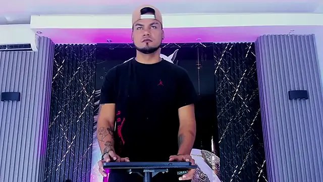 Private handsome_boys22 on StripChat