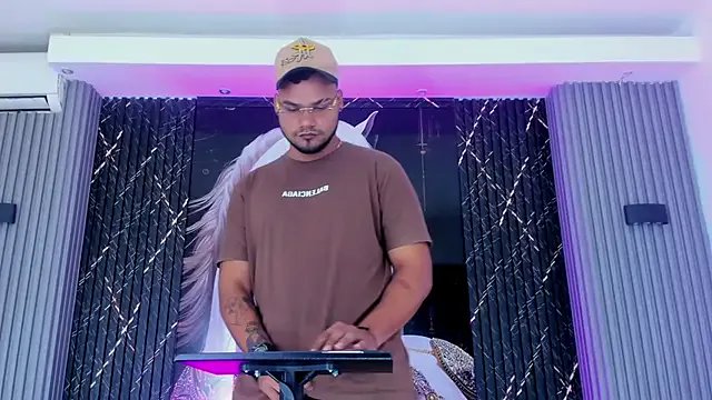 Private handsome_boys22 on StripChat