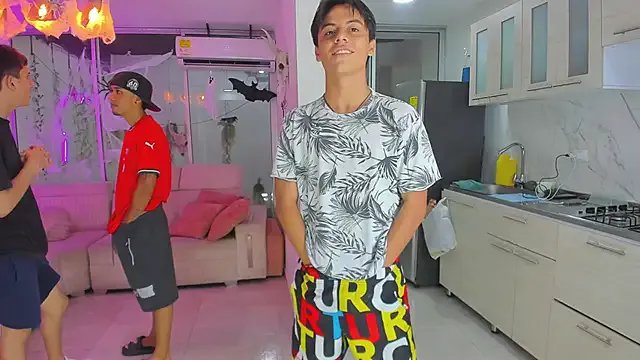 Freechat Houseofwarrios on StripChat