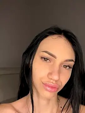 Freechat ilariea_girl on StripChat