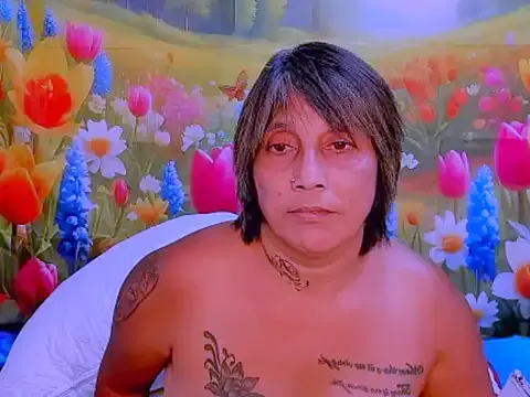 indianroxy on StripChat
