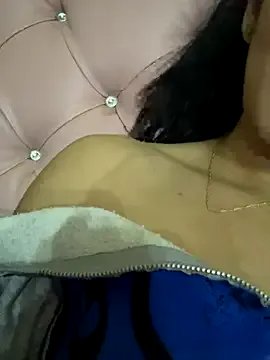 Freechat jenn_fit on StripChat