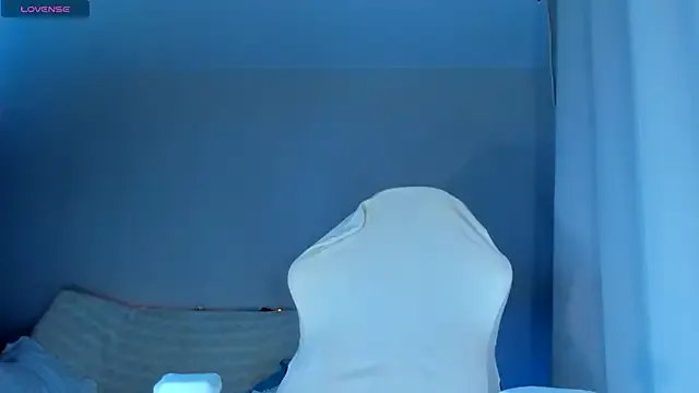 Freechat JennyWoody on StripChat