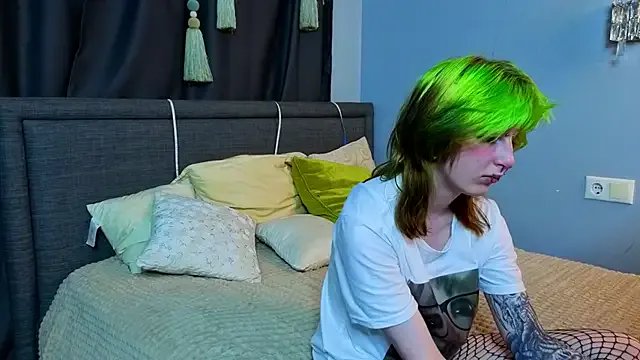 Freechat KandraCruser on StripChat