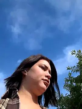 Freechat KikiWatson on StripChat