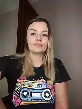 Freechat KrissSexi on StripChat