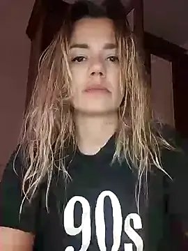 Freechat KrissSexi on StripChat