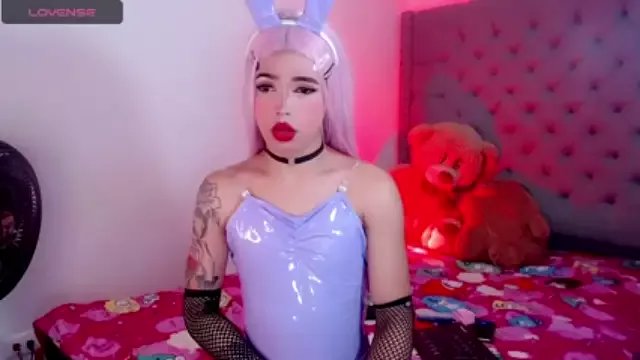 Freechat ladytslatina on StripChat